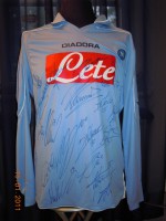 /album/a2008-2009/amodio-autografata-squadra-jpg/